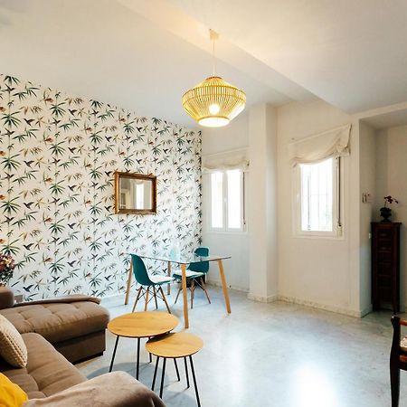 Chic By The Cathedral Appartement Sevilla Buitenkant foto