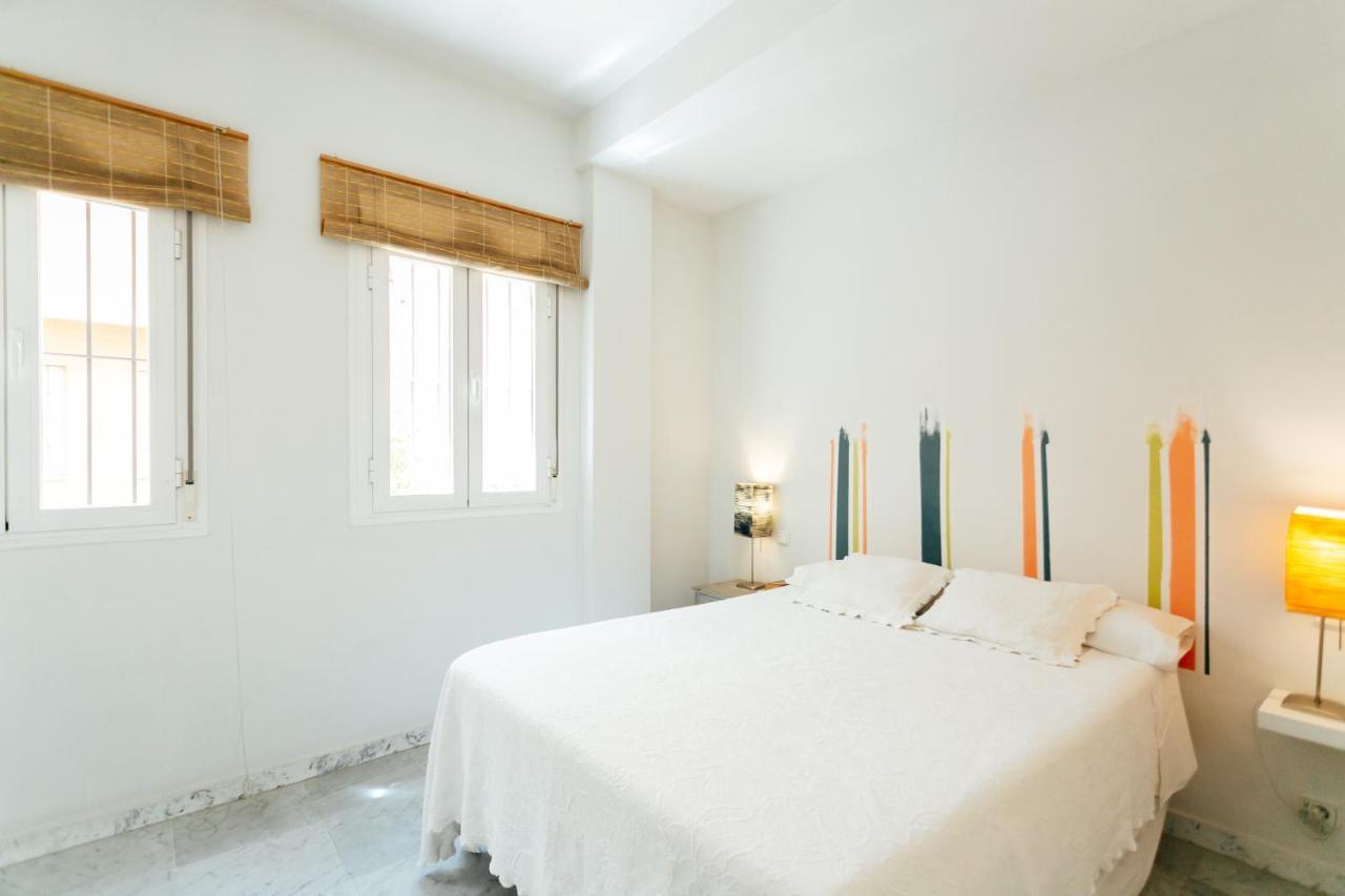 Chic By The Cathedral Appartement Sevilla Buitenkant foto